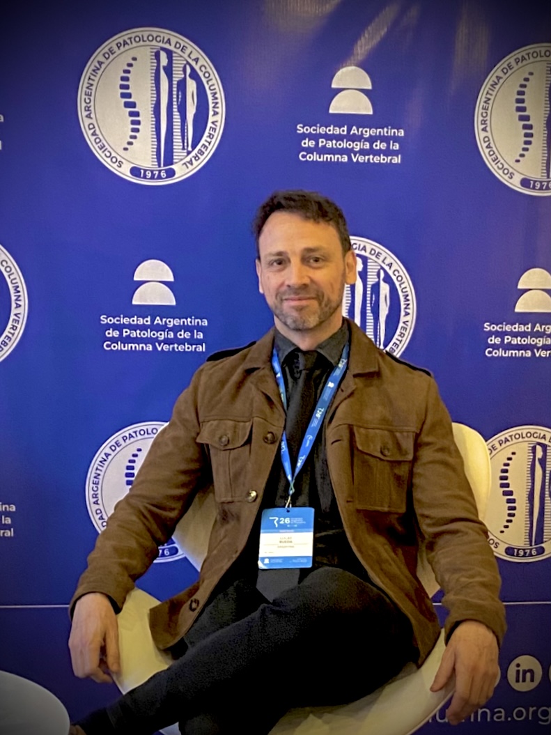 Dr. Lucas Rueda